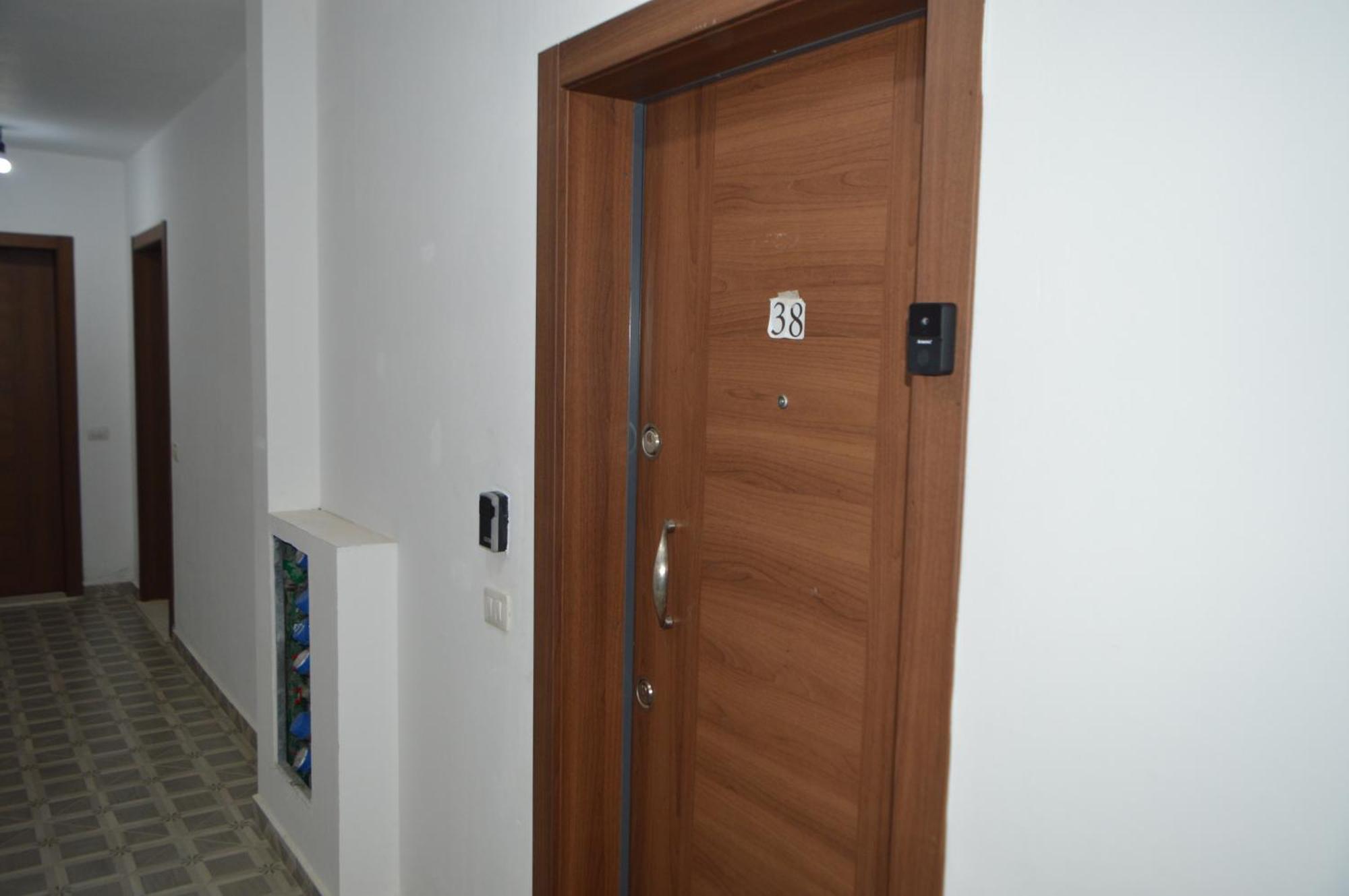 Ajvazi * Shëngjin
